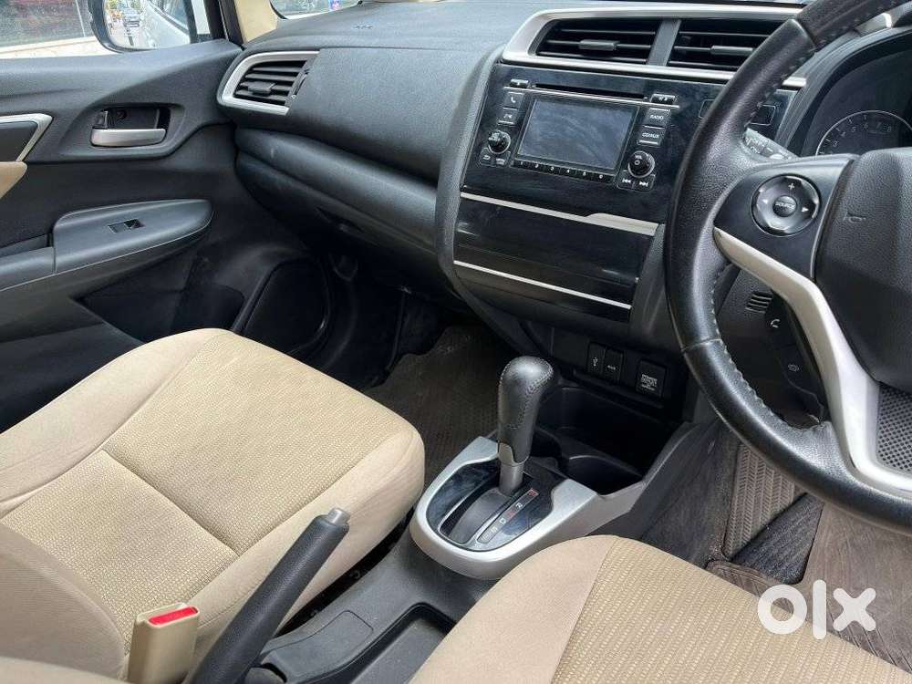 Honda Jazz V Cvt, 2018, Petrol