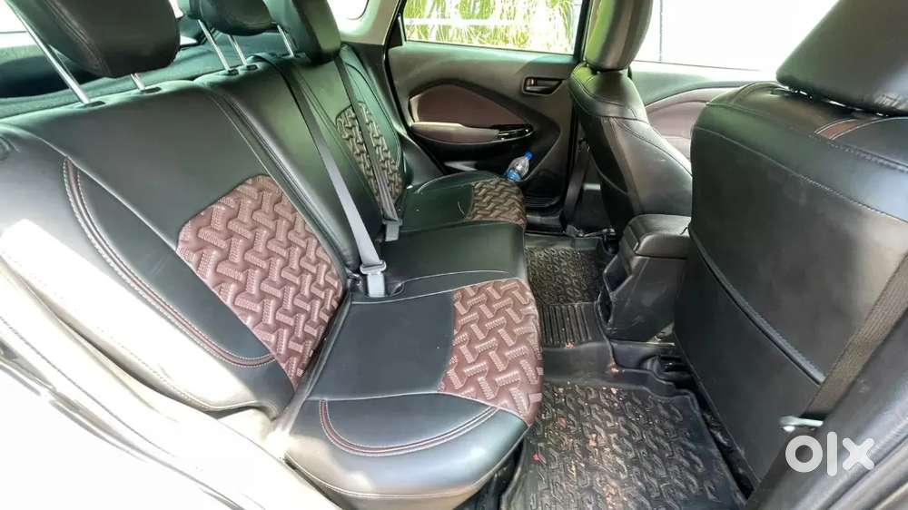 Maruti Suzuki Fronx 2023 Petrol 26000 Km Driven
