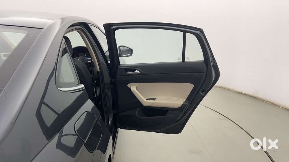 Volkswagen Virtus 1.0 Topline Tsi, 2022, Petrol