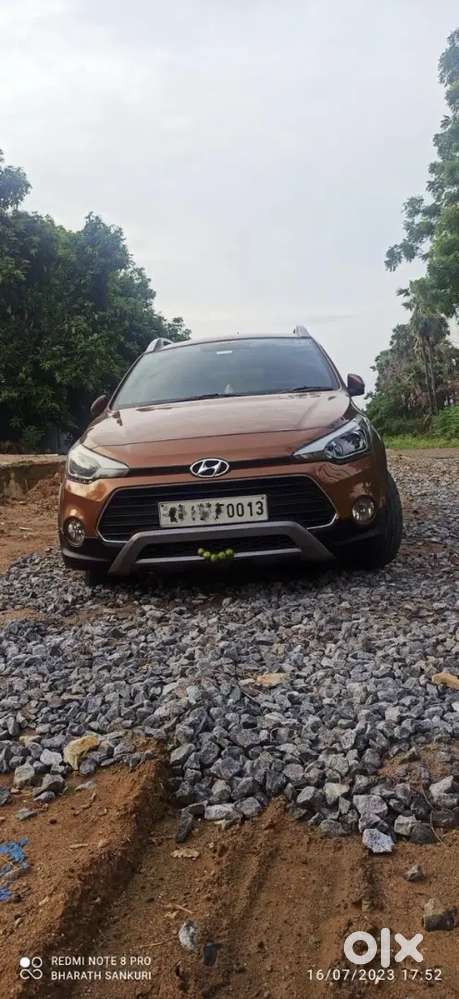 Hyundai I20 Active 2016 Diesel Well Maintained