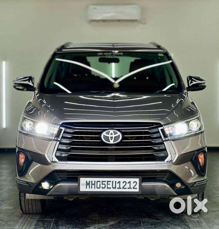 Toyota Innova Crysta 2.8z Automatic, 2021, Diesel