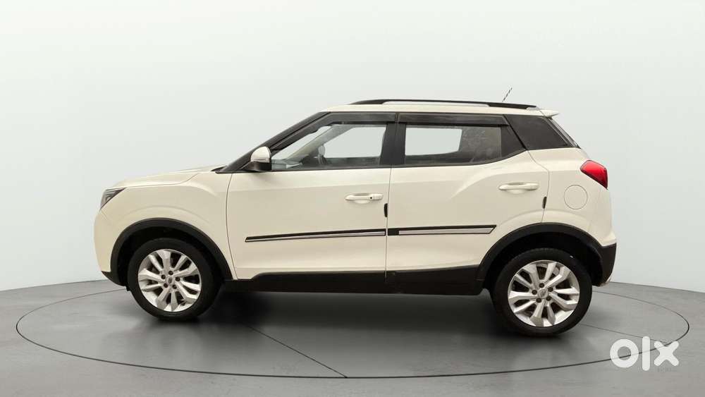 Mahindra Xuv300 W8, 2021, Petrol