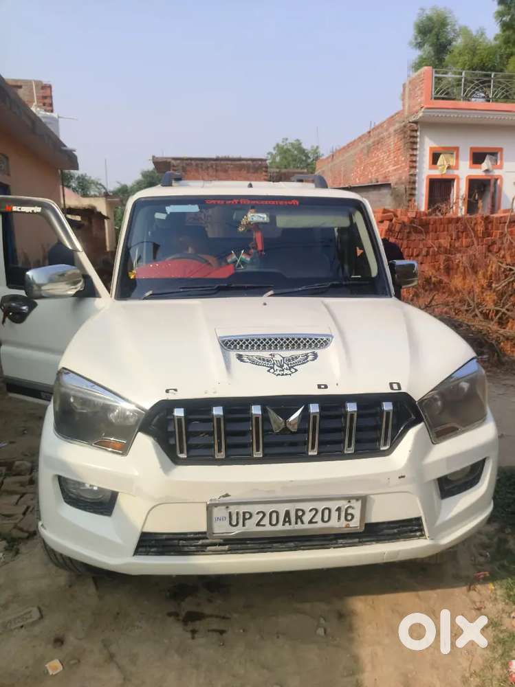 Mahindra Scorpio 2.2 S4 2015
