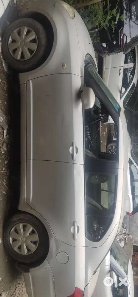 Maruti Dzire 1.2 Vxi 2011