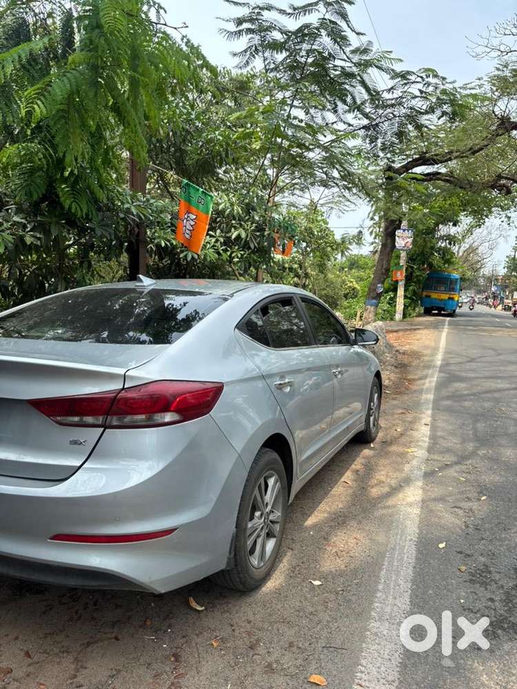 Hyundai Elantra 2019 Petrol Well Maintained