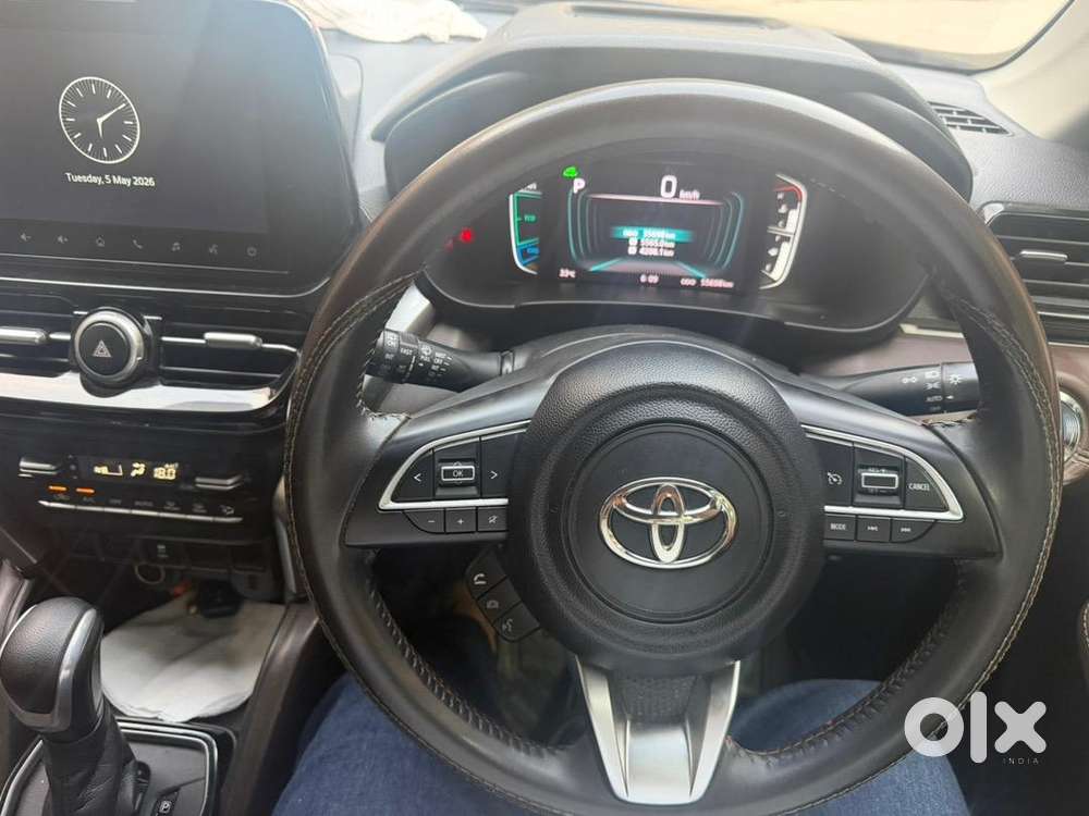 Toyota Hyryder