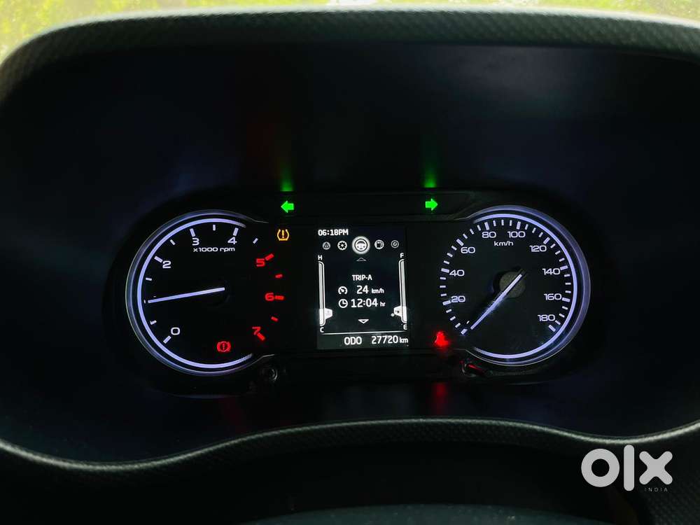 Mahindra Bolero Neo N8, 2022, Diesel