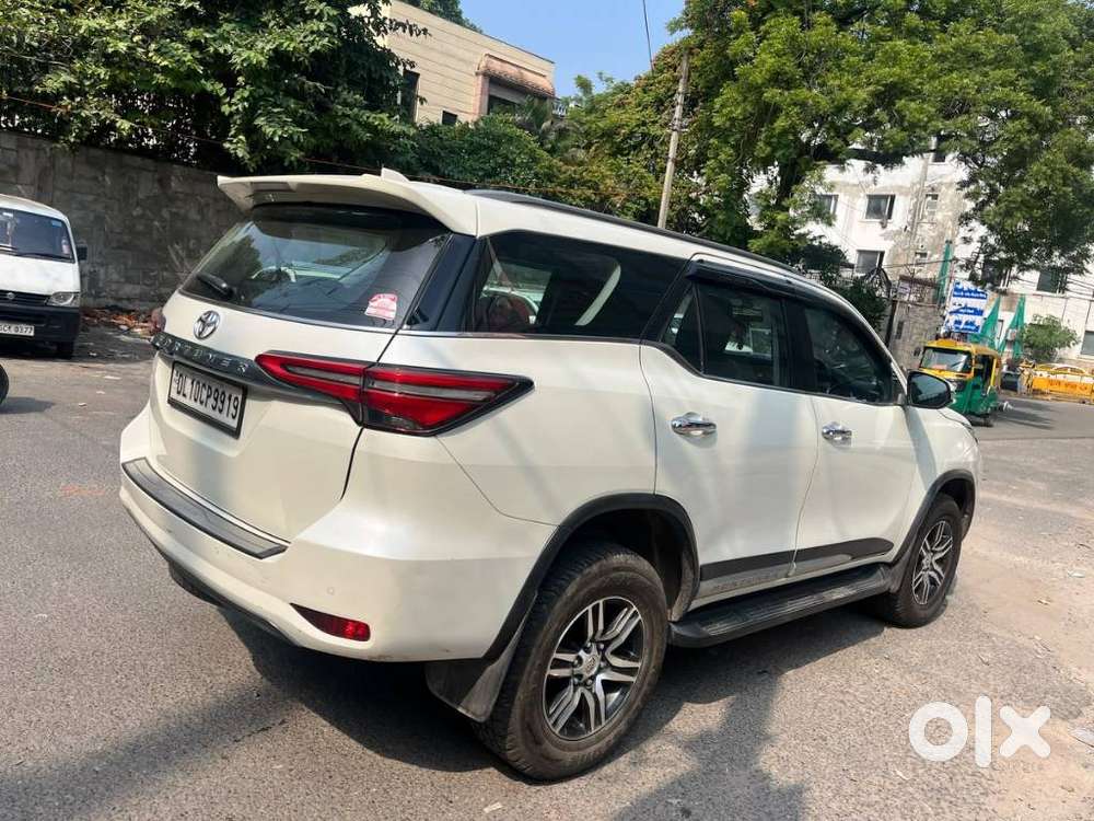 Toyota Fortuner 4x2 At 2.8 Diesel, 2021, Diesel
