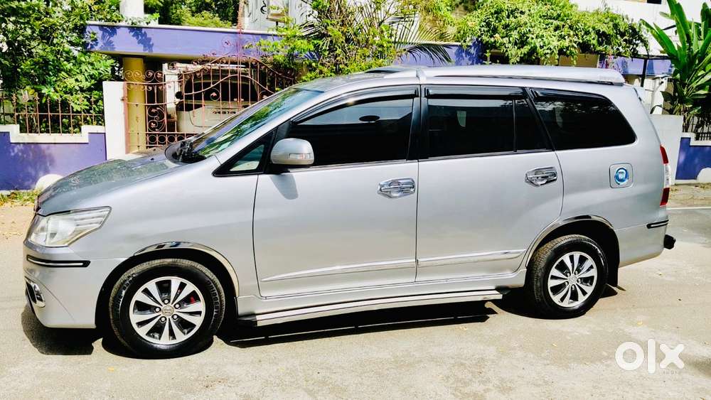Toyota Innova 2.5 V 7 Str, 2015, Diesel