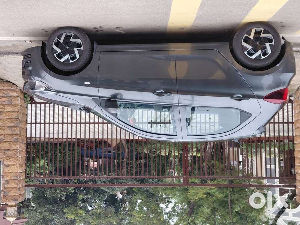 **tata Tiago 2025 Petrol Xm Urgent Sale**