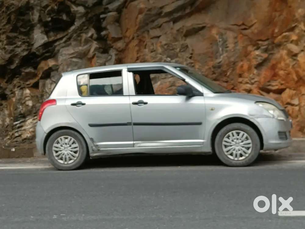 Maruti Suzuki Swift 2008 Petrol 79000 Km Driven