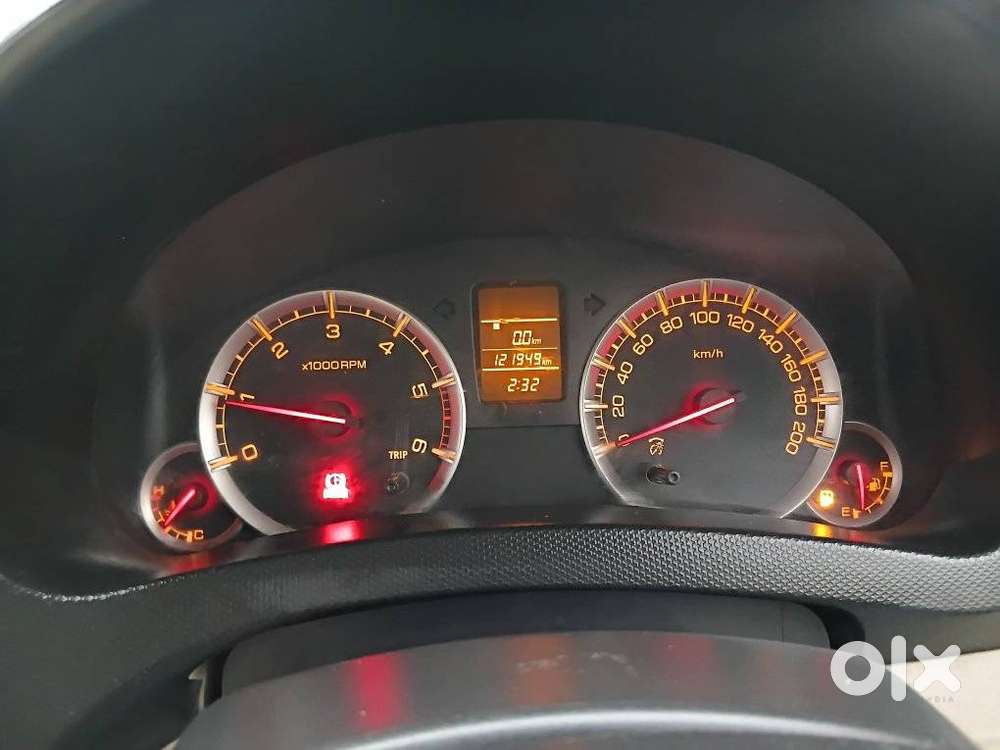 Maruti Suzuki Swift Dzire Vdi (o), 2016, Diesel