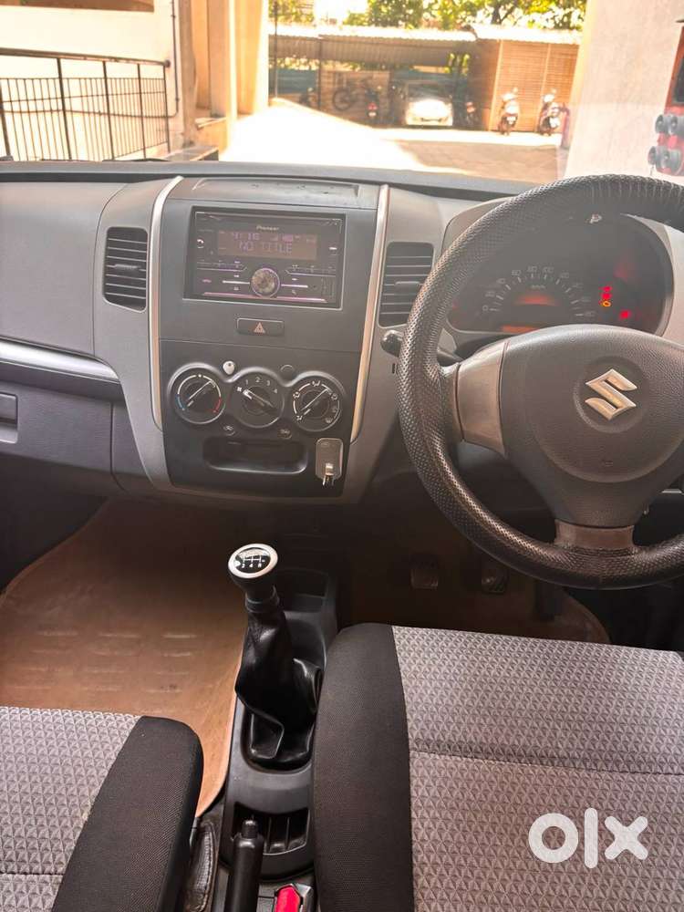Maruti Suzuki Wagon R Lxi Cng (outside Fitted) December 20122012