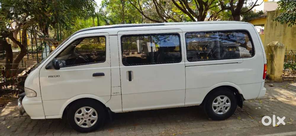 Kia Pregio