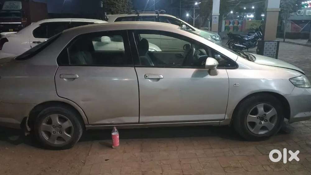 Honda City Zx 2006 Cng & Hybrids 16000 Km Driven