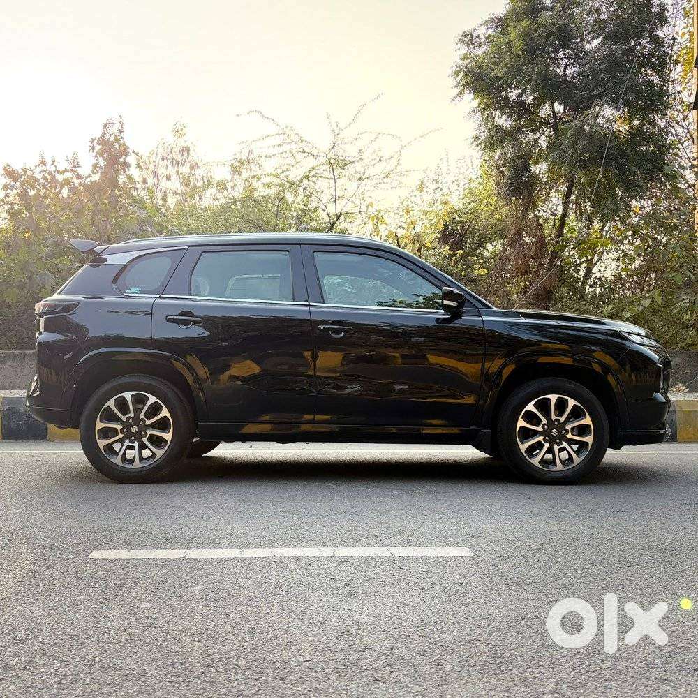 Maruti Suzuki Grand Vitara 1.5 Alpha Plus Intelligent Hybrid Ecvt, 2..
