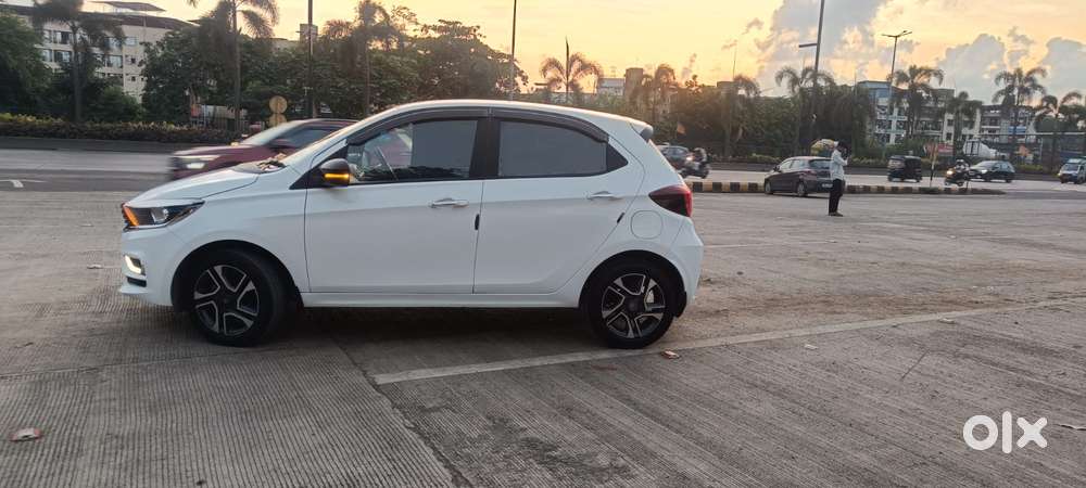 Tata Tiago 1.2 Revotron Xza, 2023, Cng & Hybrids