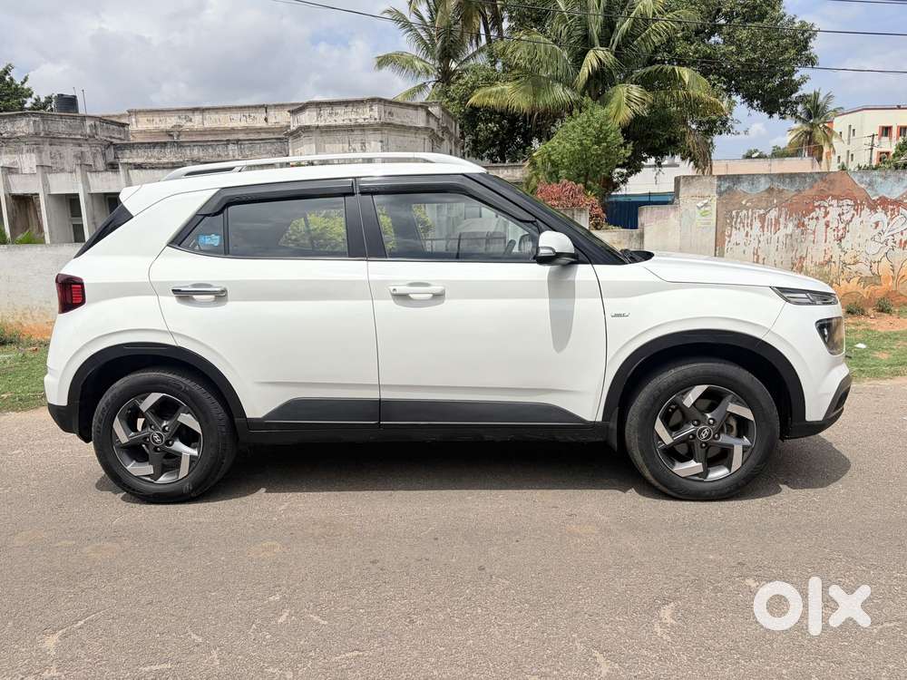 Hyundai Venue 1.0 SX Turbo IMT, 2021, Petrol