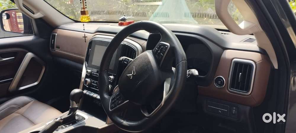 Mahindra Scorpio-n Full Option 2023 Automatic