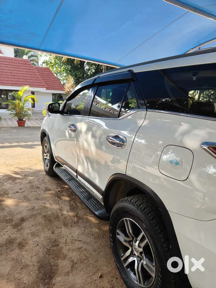 Toyota Fortuner 2017 Diesel Automatic Transmission, Single Hand Driven