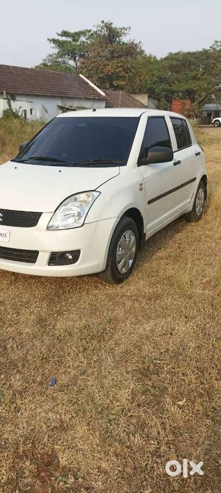 Maruti Suzuki Swift Ddis Vdi, 2010, Petrol