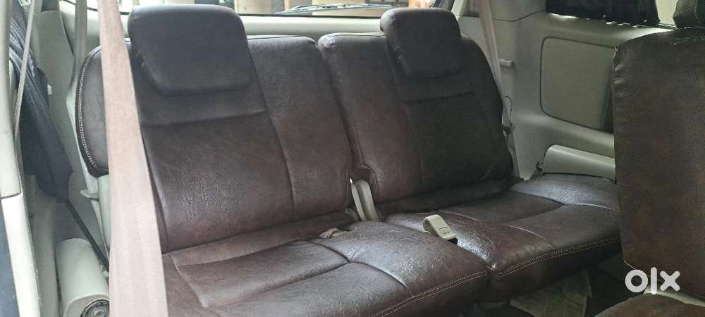 Toyota Innova 2.5 G (diesel) 8 Seater, 2012, Diesel