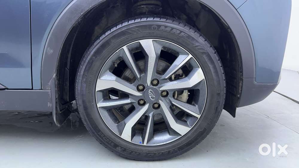 Mahindra Xuv300 W8 Option Dual Tone Diesel, 2021, Diesel