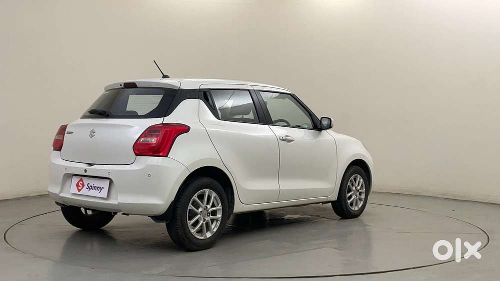 Maruti Suzuki Swift Amt Zxi, 2022, Petrol