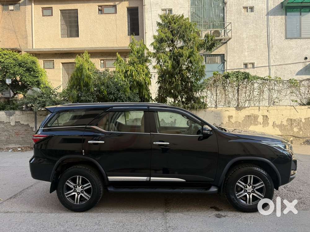 Toyota Fortuner 4x2 At 2.8 Diesel, 2023, Diesel