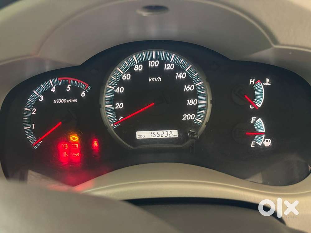Toyota Innova Diesel 2014
