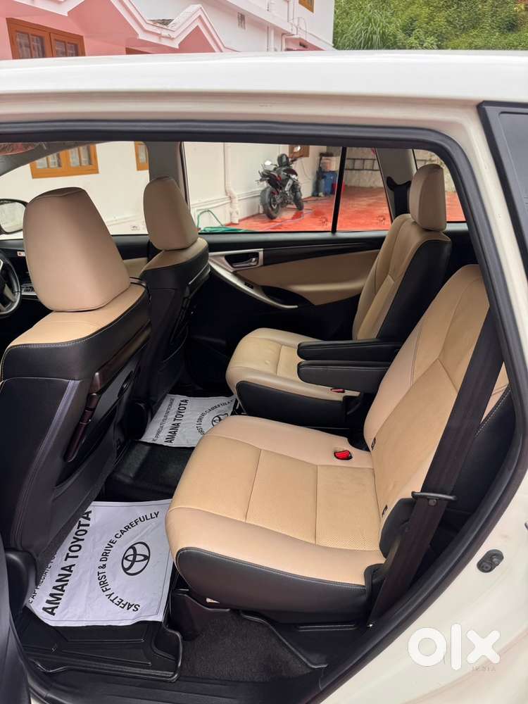 Toyota Innova Crysta Diesel 2021