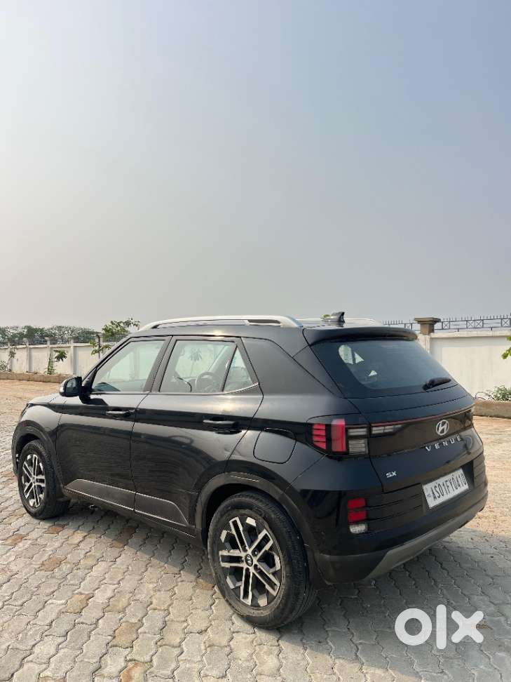 Hyundai Venue Sx Mt, 2024, Diesel
