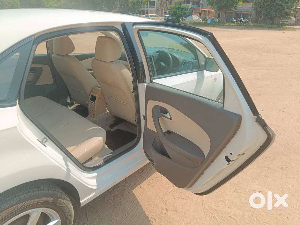 Volkswagen Vento 1.6 Highline Plus 16 Alloy, 2013, Diesel
