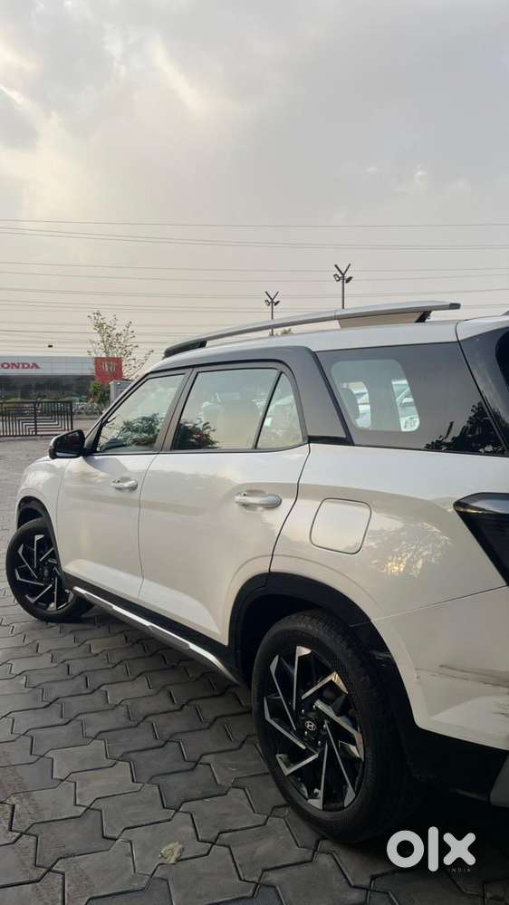Hyundai Alcazar Signature 1.5 Petrol Dct 7str, 2024, Petrol