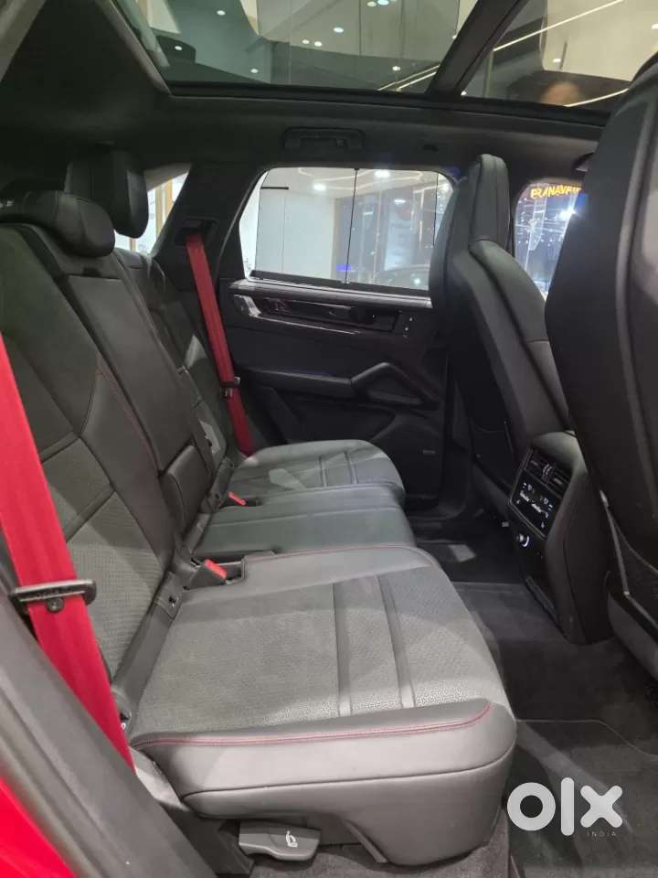 Porsche Cayenne, 2025, Petrol