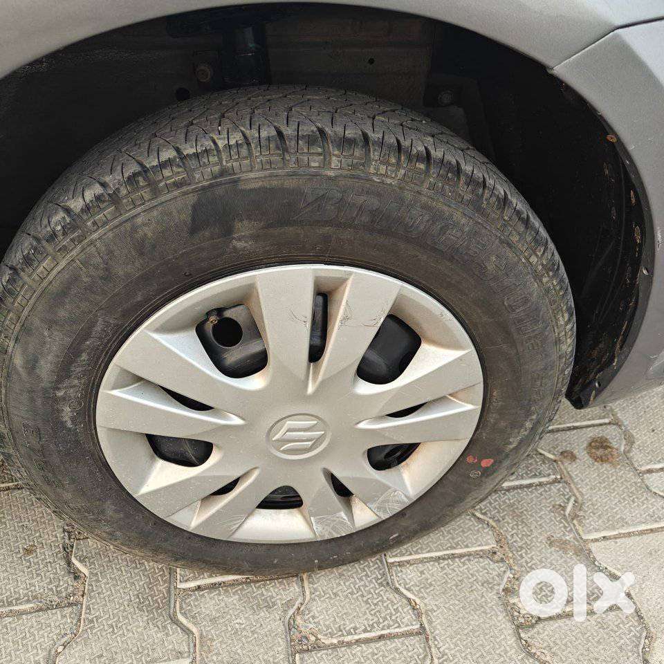 Maruti Suzuki Swift Dzire Vdi Bsiv, 2014, Diesel