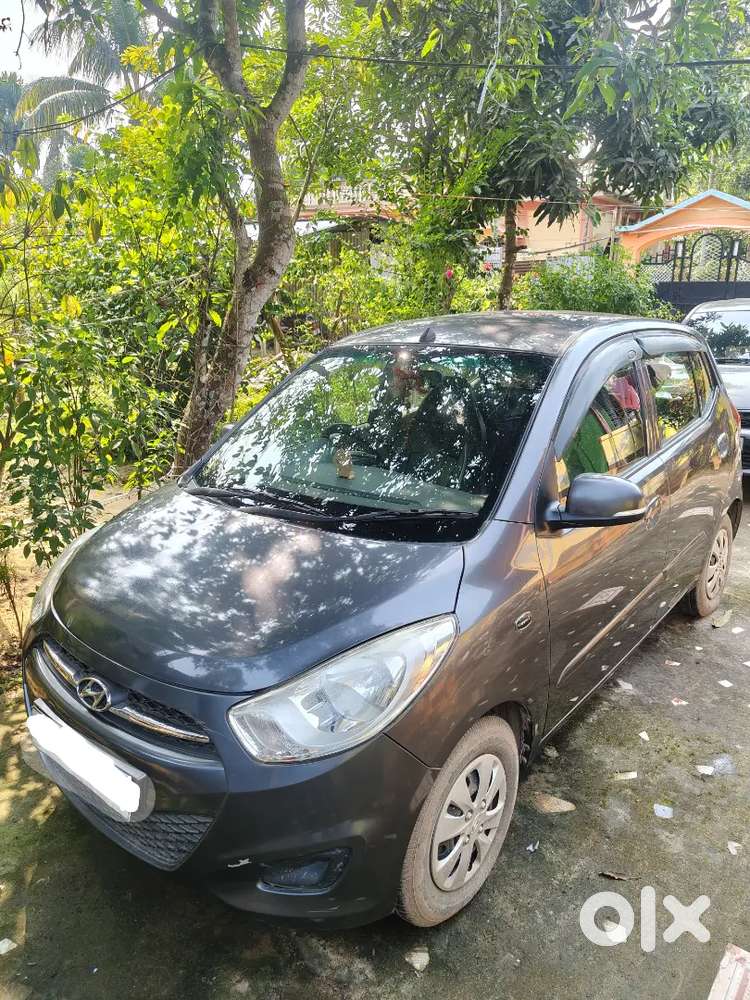 Hyundai I10 Sportz 2013 Petrol