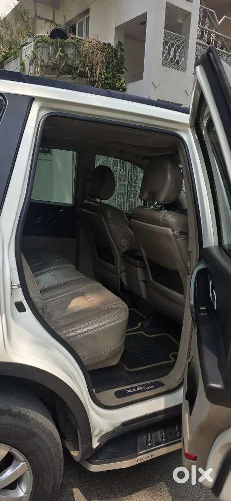 Mahindra Xuv500 20155 Diesel 190323 Km Driven