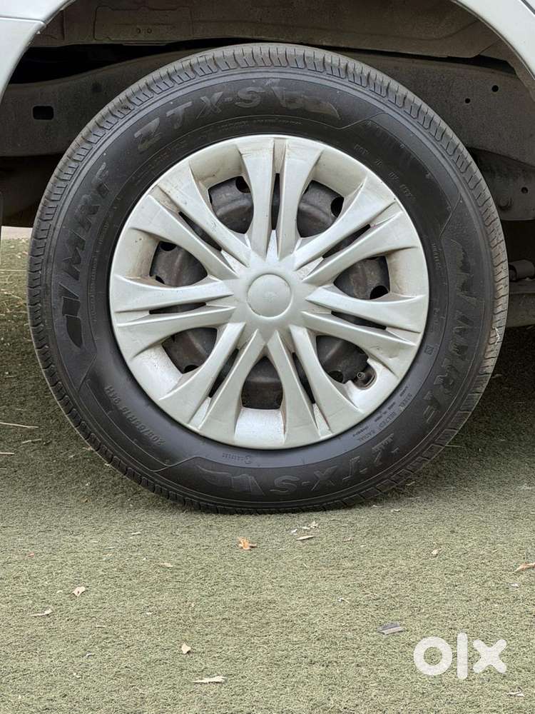Toyota Innova 2.5 G (diesel) 8 Seater, 2014, Diesel