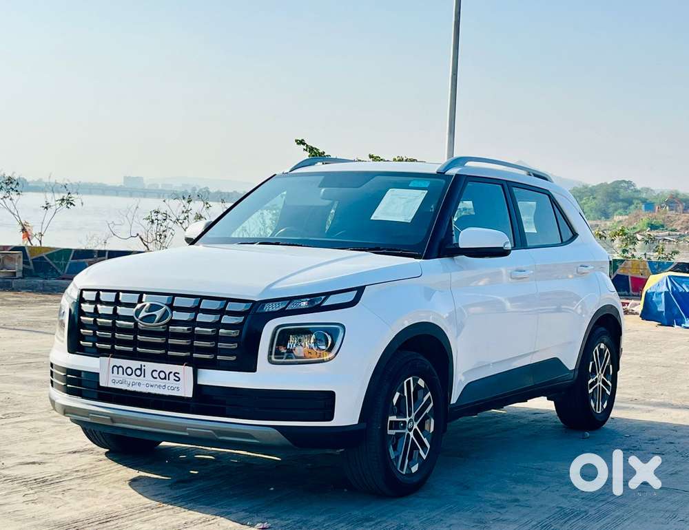 Hyundai Venue Sx (o) Mt 1.5 Diesel, 2023, Diesel