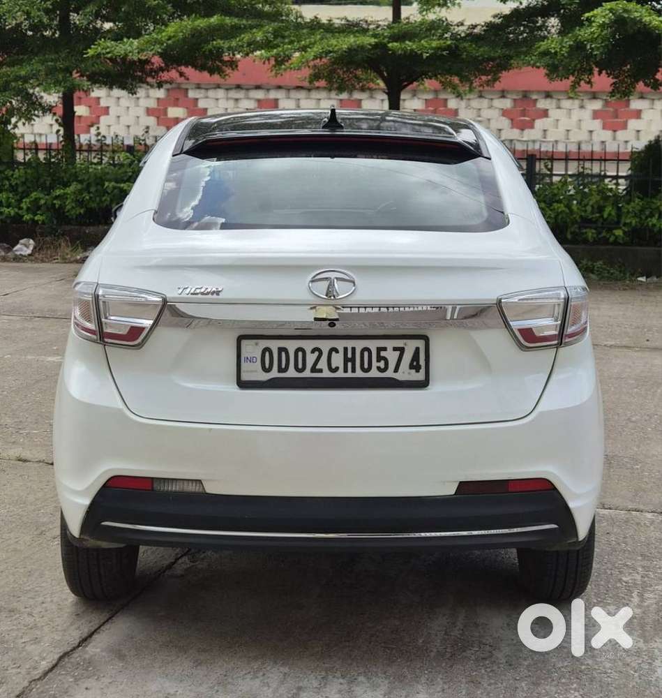 Tata Tigor 1.2 Revotron Xz Plus, 2023, Petrol