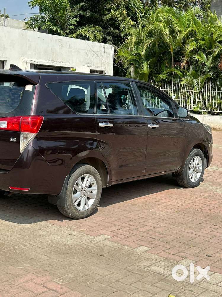 Toyota Innova Crysta 2.7 Vx Mt, 2018, Diesel