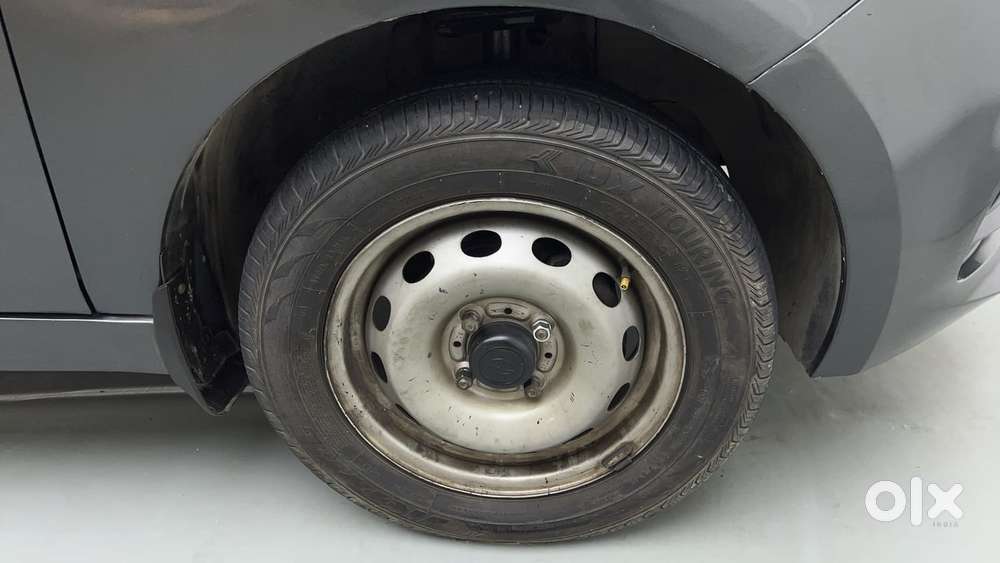 Tata Tiago 1.2 Revotron Xm Cng, 2023, Cng & Hybrids