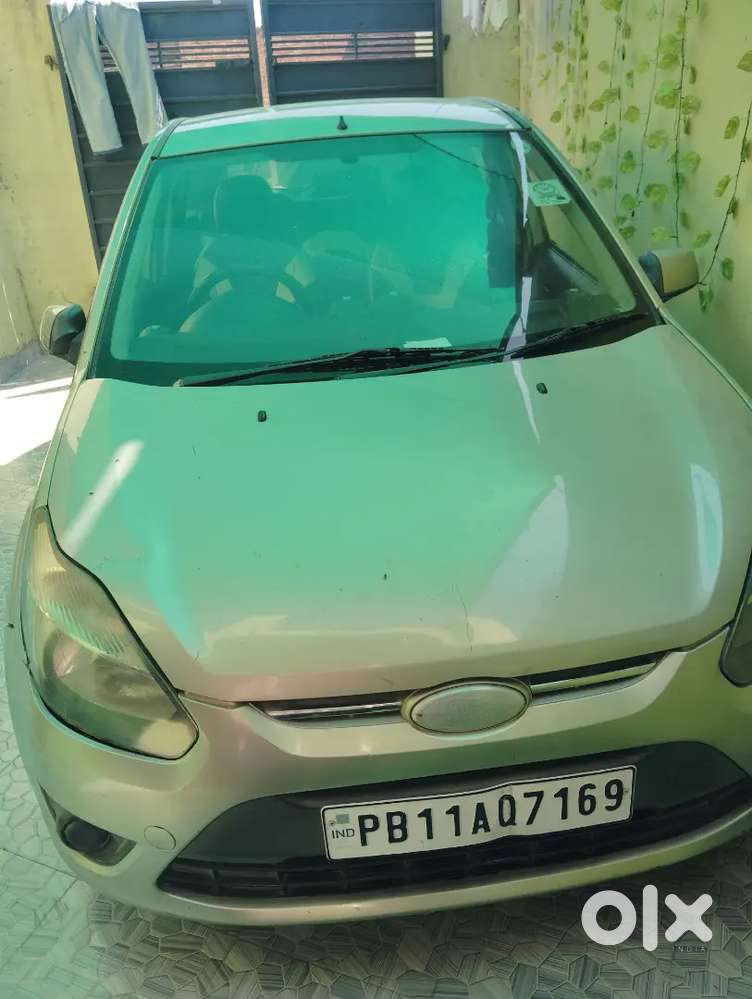 Family Car Urgent Sale