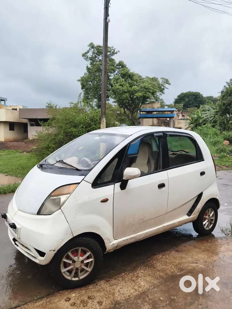 Tata Nano Lx 2013