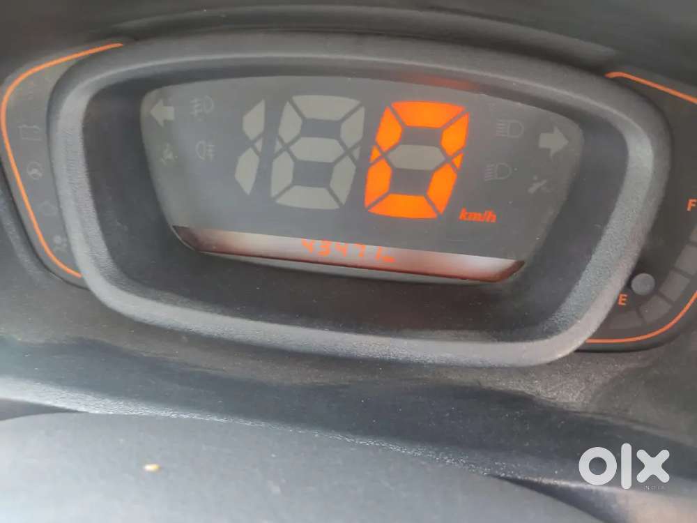Fully Maintained Family Car, Single Hand Use