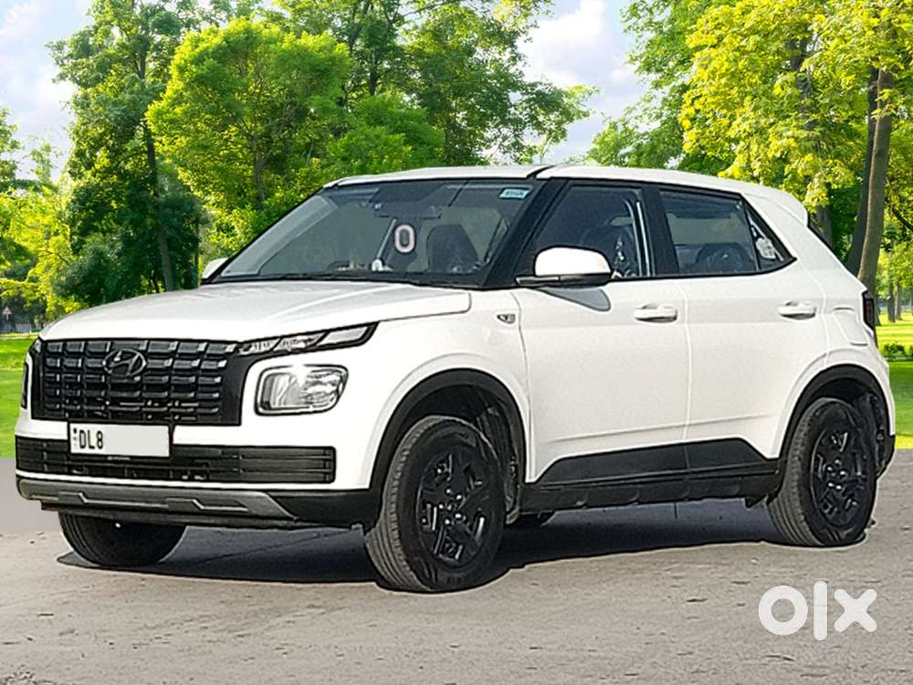 Hyundai Venue E 1.2 Petrol, 2025, Cng & Hybrids
