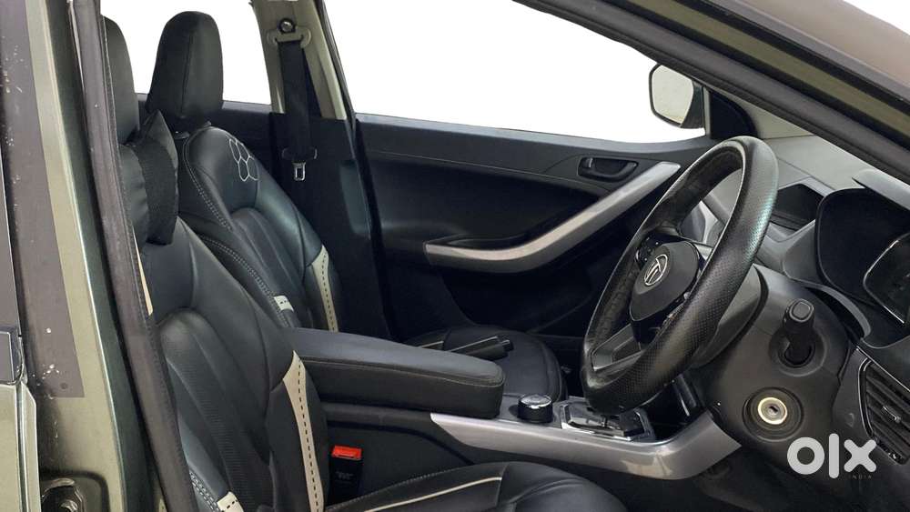 Tata Nexon 1.5 Revotorq Xma Amt (s), 2021, Petrol