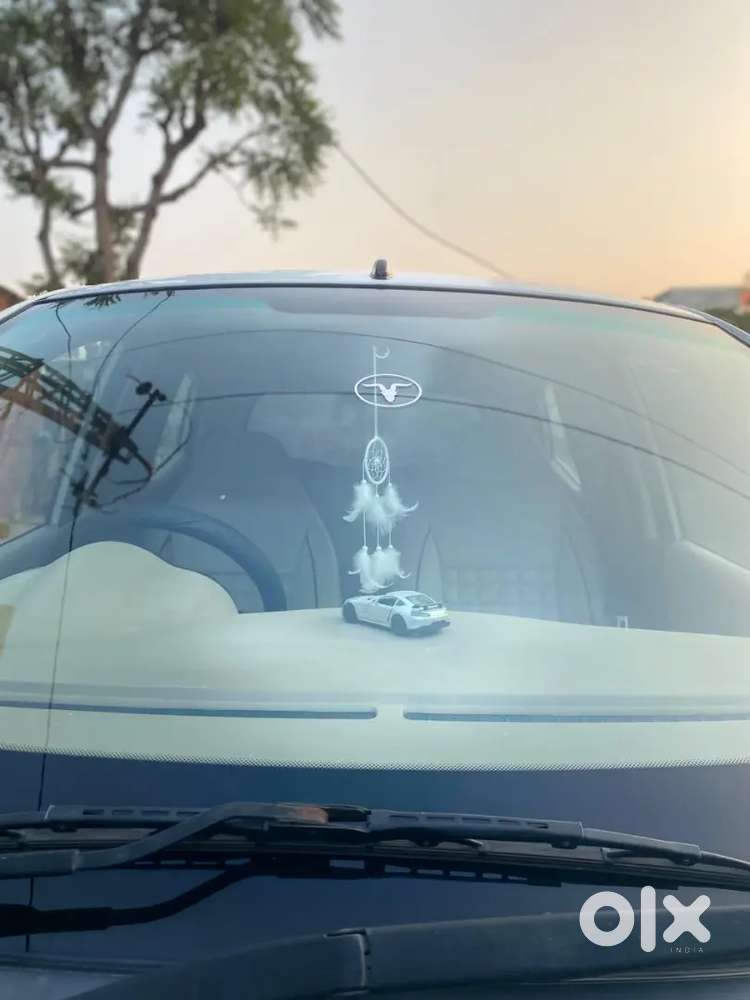 It's A Very Gud Condition This Cae Full Modified