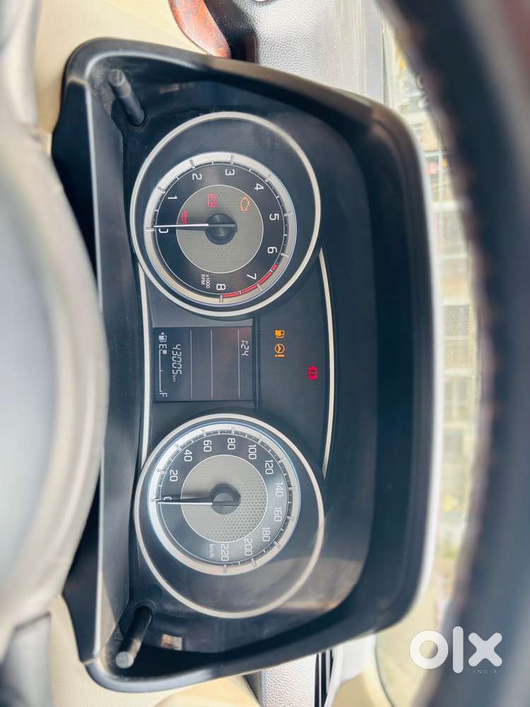 Maruti Suzuki Dzire 1.2 Vxi, 2018, Petrol